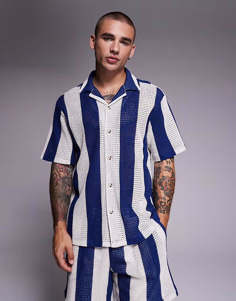 Рубашка крючком в синюю полоску River Island
Рубашка крючком в синюю полоску River Island