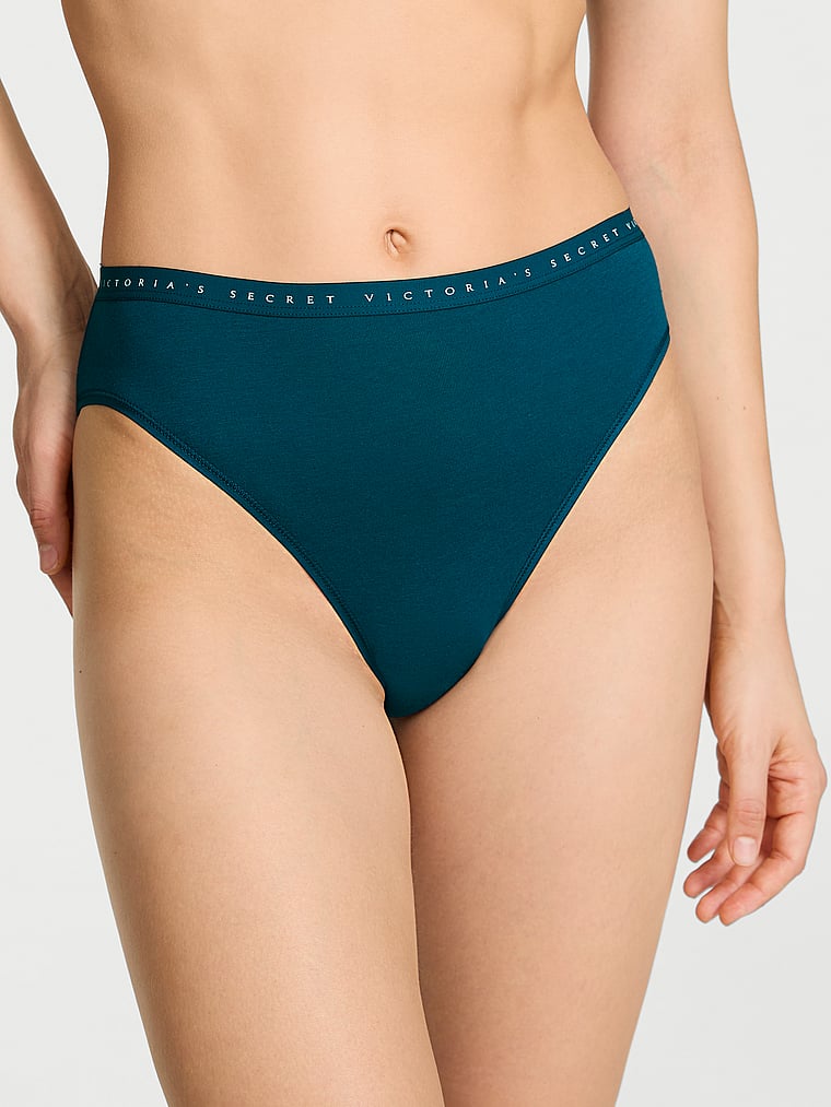 Трусики-Слипы из эластичного хлопка с высоким вырезом Victoria'S Secret, smooth teal star
Трусики-Слипы из эластичного хлопка с высоким вырезом Victoria'S Secret, smooth teal star