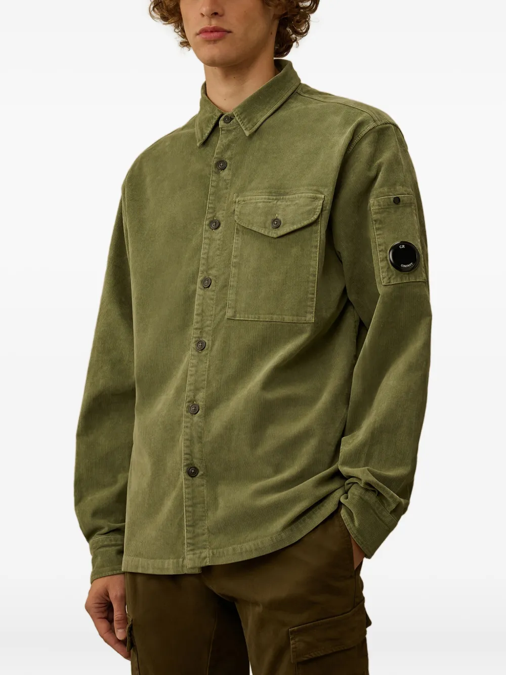 Вельветовая рубашка с накладными карманами C.P. Company, зеленый
Вельветовая рубашка с накладными карманами C.P. Company, зеленый