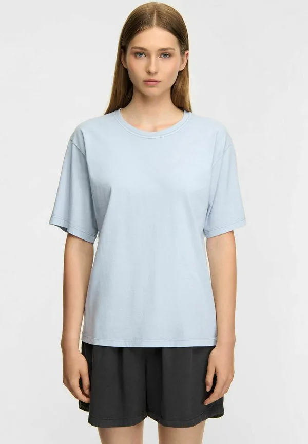 Базовая футболка brandie gmd Elvine, Dusk Blue, Синий, Базовая футболка brandie gmd Elvine, Dusk Blue
Базовая футболка brandie gmd Elvine, Dusk Blue, Синий, Базовая футболка brandie gmd Elvine, Dusk Blue