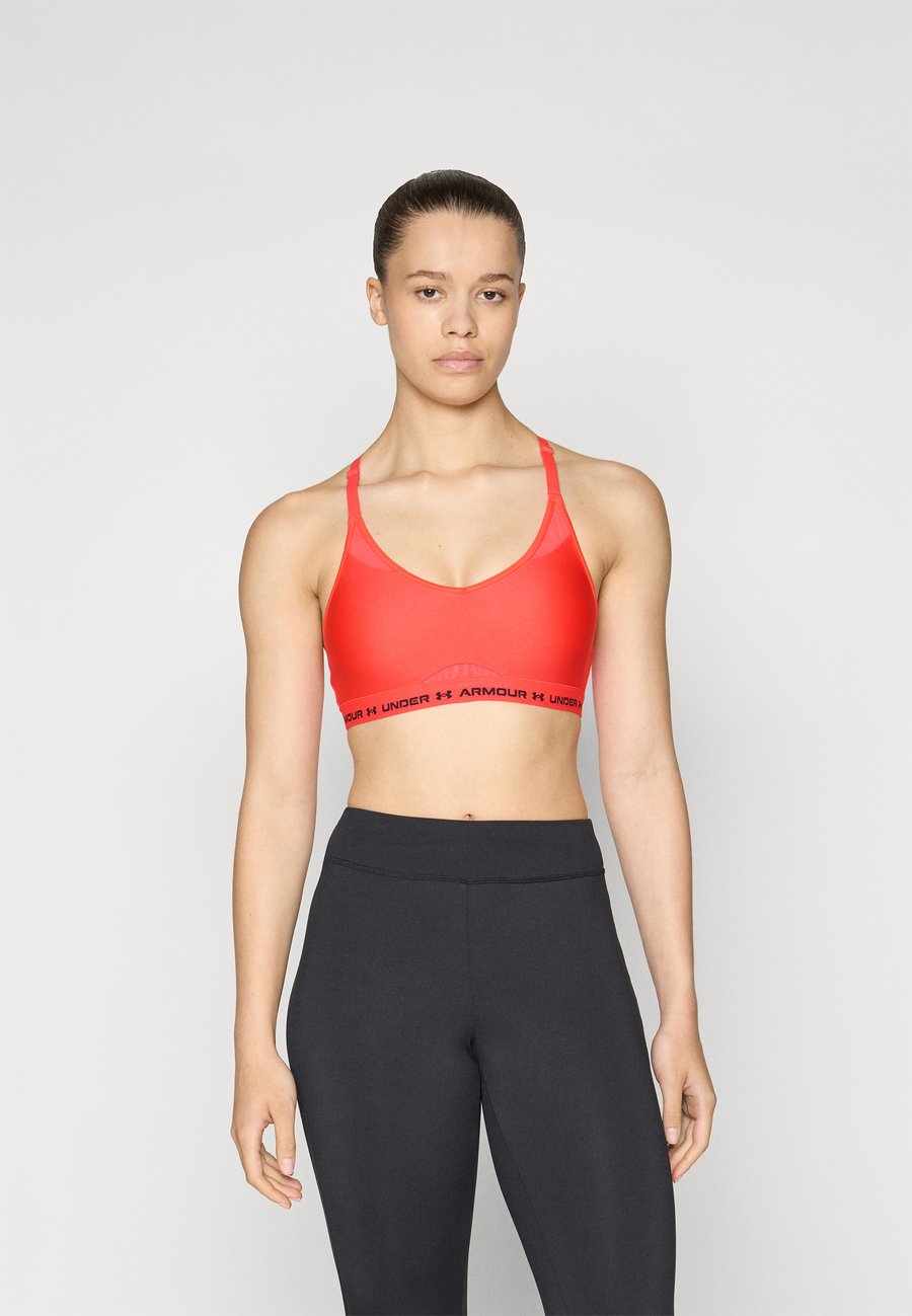 Бюстгальтер Under Armour CROSSBACK LOW, Racer Red/Black/Red
Бюстгальтер Under Armour CROSSBACK LOW, Racer Red/Black/Red