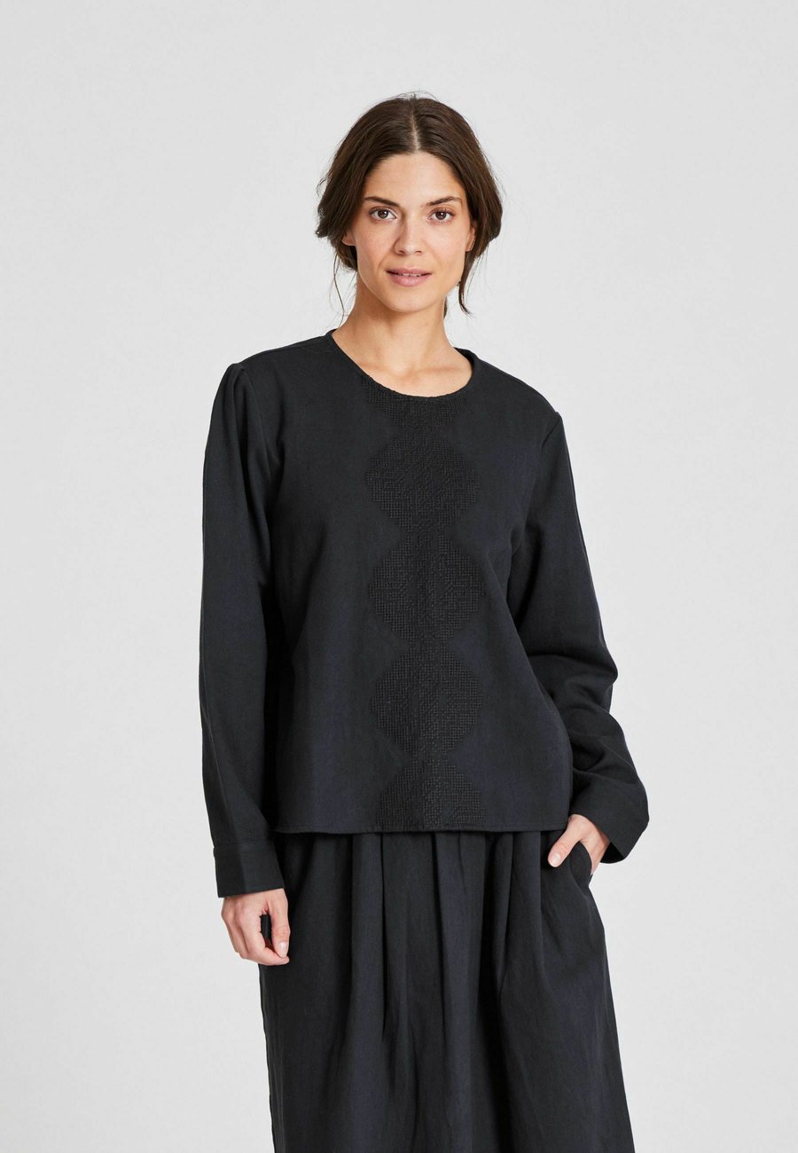 Блуза GAI+LISVA SIGNE L/S, Black
Блуза GAI+LISVA SIGNE L/S, Black