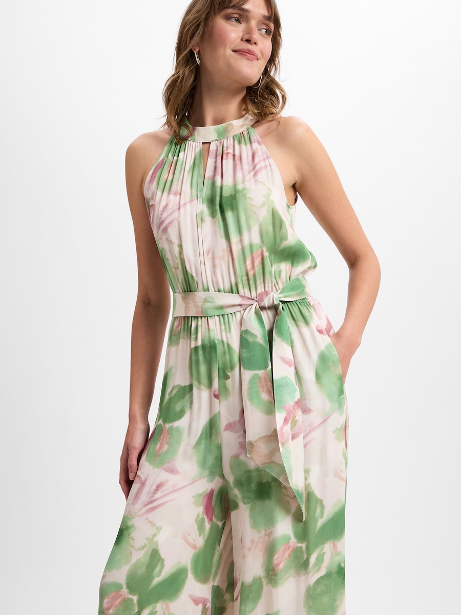 Комбинезон MORE & MORE, зеленый
Комбинезон MORE & MORE, зеленый