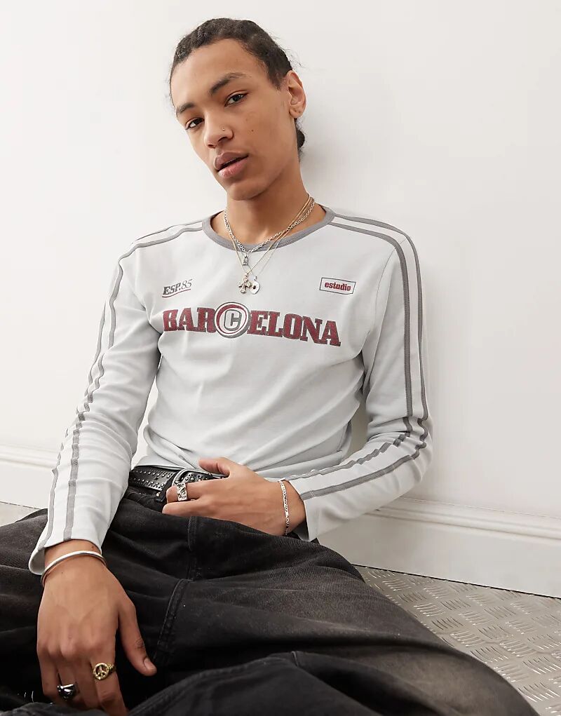 Футболка с длинным рукавом COLLUSION укороченная серого цвета
Футболка с длинным рукавом COLLUSION укороченная серого цвета