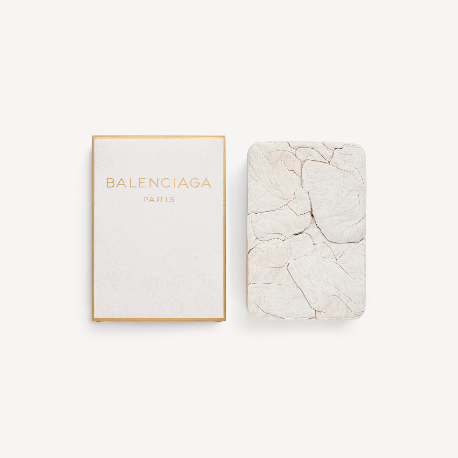 Футболка оверсайз fragrance le dix светло-серого меланжевого цвета BALENCIAGA, светло-серый меланж
Футболка оверсайз fragrance le dix светло-серого меланжевого цвета BALENCIAGA, светло-серый меланж