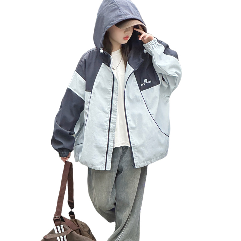 Ветровка для подростков весна и осень Disney, светло-голубой
Ветровка для подростков весна и осень Disney, светло-голубой