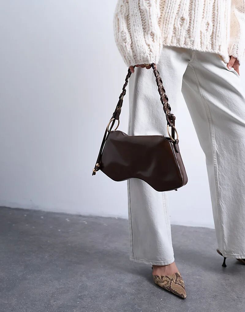 Сумка-тоут Sarah из ткани Whipstitch шоколадного цвета от Topshop
Сумка-тоут Sarah из ткани Whipstitch шоколадного цвета от Topshop