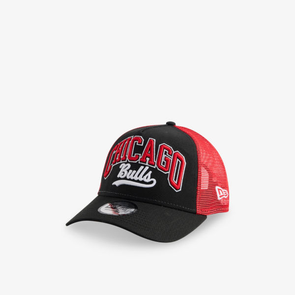 9Forty Chicago Bulls NBA Script хлопковая и сетчатая кепка-тракер New Era, черный
9Forty Chicago Bulls NBA Script хлопковая и сетчатая кепка-тракер New Era, черный