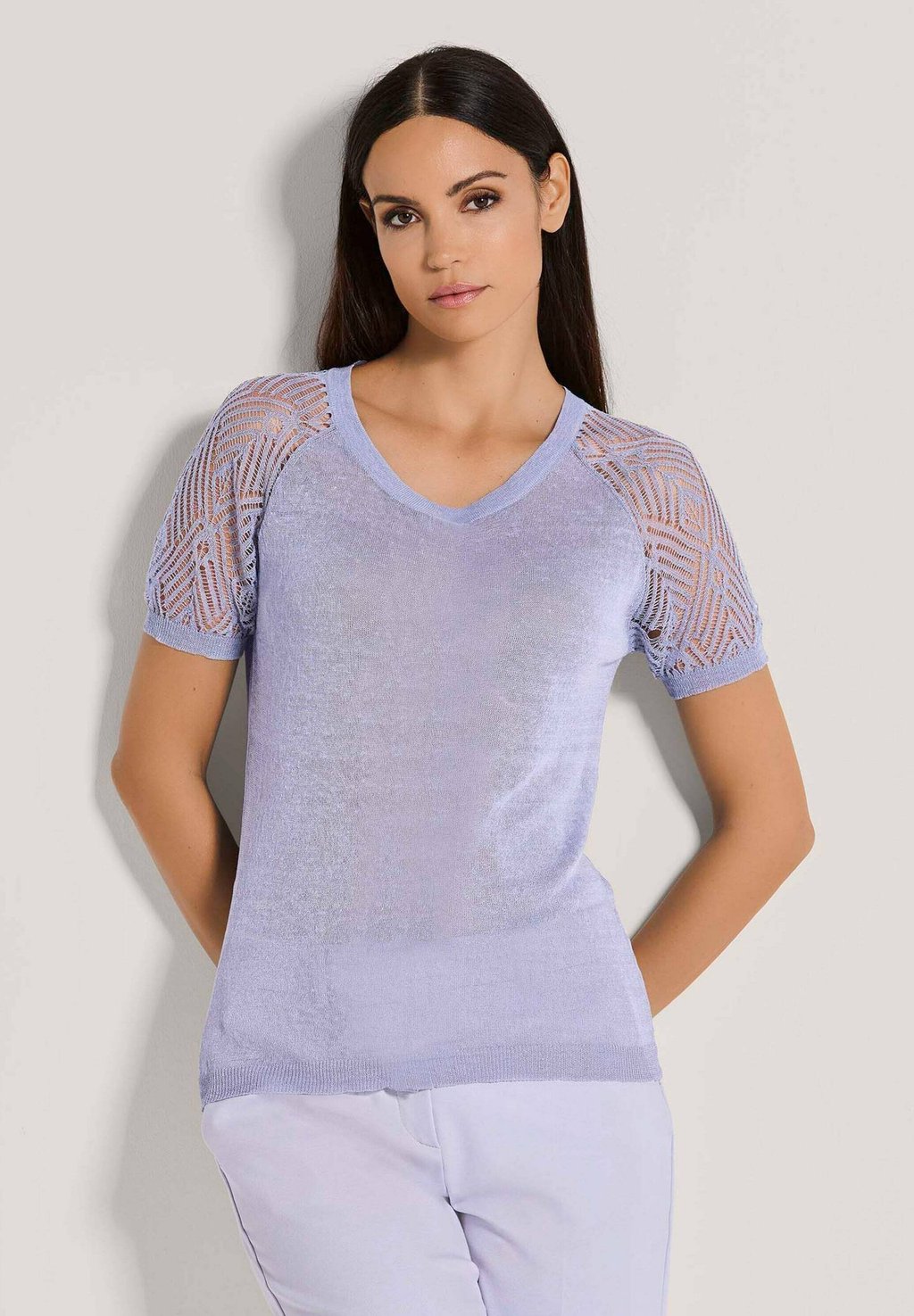 Базовая футболка RUNDHALS-MIT-MUSTER MADELEINE, синий
Базовая футболка RUNDHALS-MIT-MUSTER MADELEINE, синий