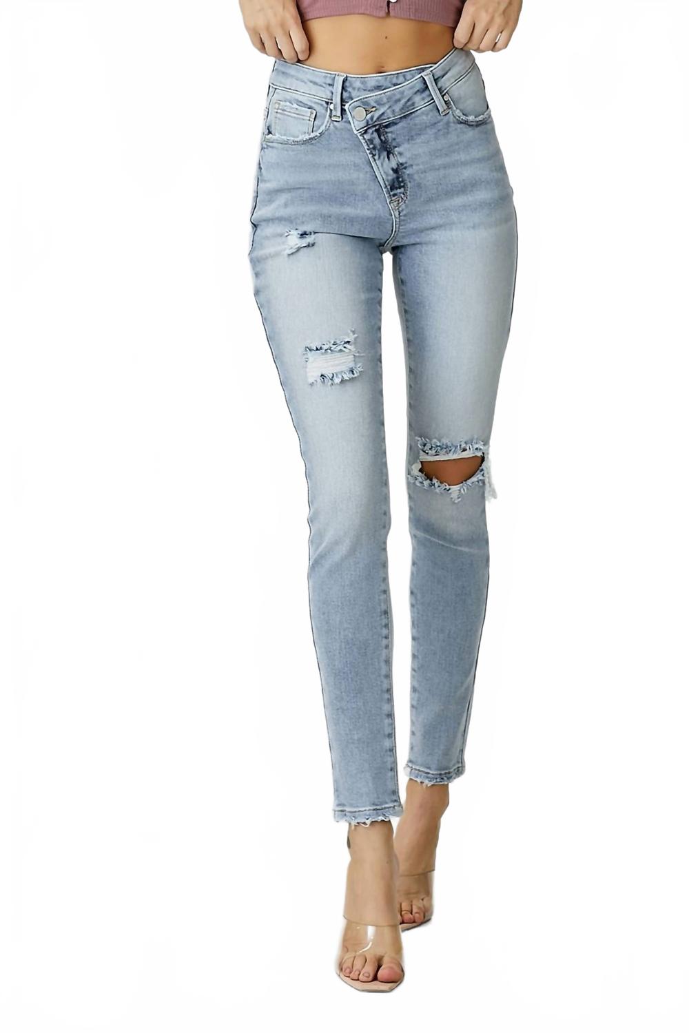 Джинсы Crossover Relaxed Skinny In Light Denim RISEN, Light Denim
Джинсы Crossover Relaxed Skinny In Light Denim RISEN, Light Denim