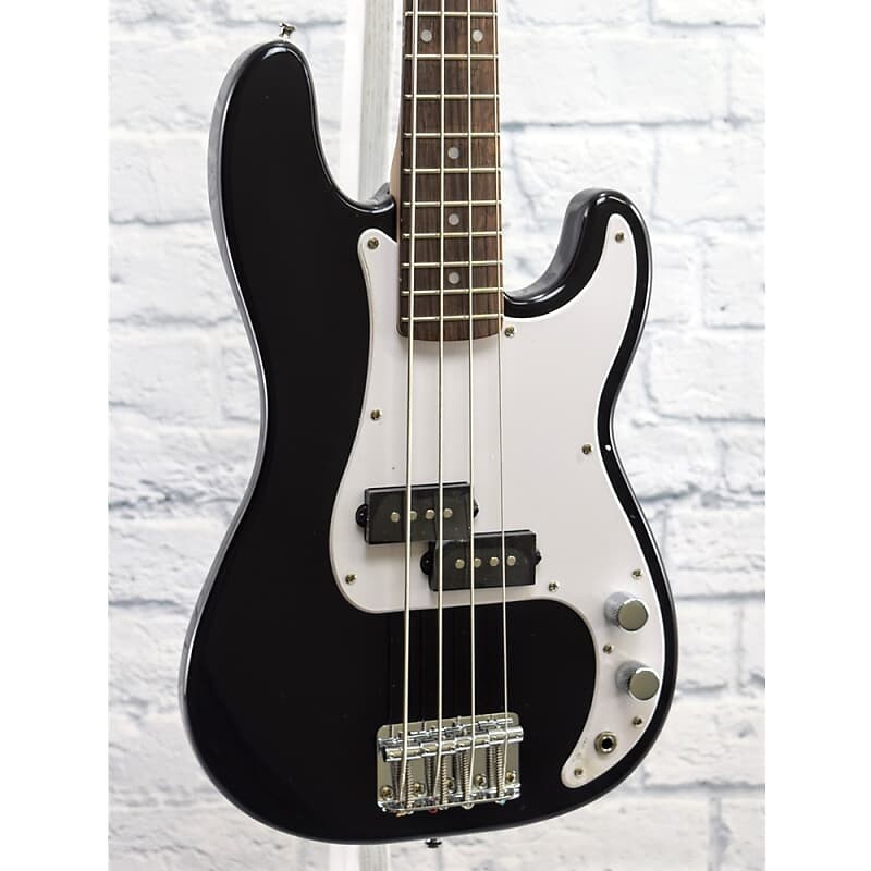 Басс гитара Squier Mini Precision Bass - Black
Басс гитара Squier Mini Precision Bass - Black