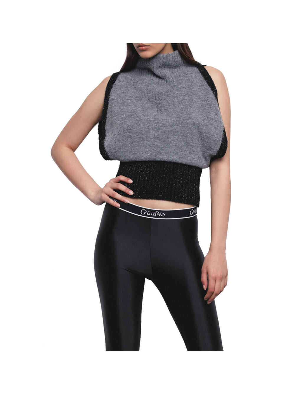 Женский серый жилет Gaelle Paris
Женский серый жилет Gaelle Paris