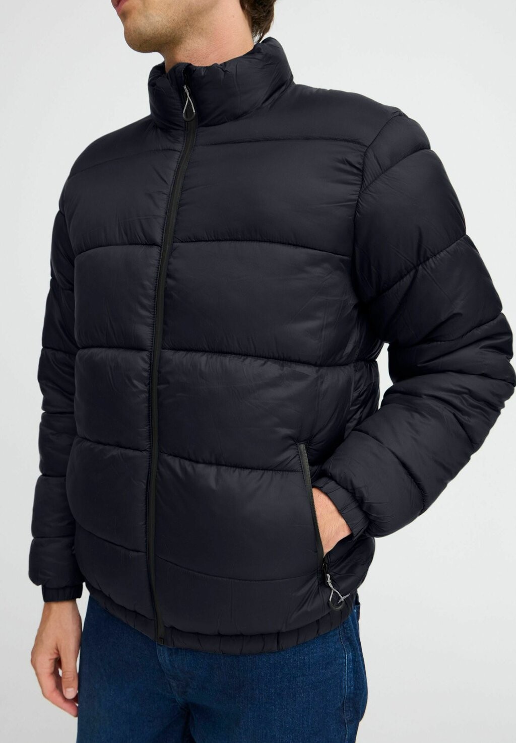 Зимняя куртка Blend, черный
Зимняя куртка Blend, черный