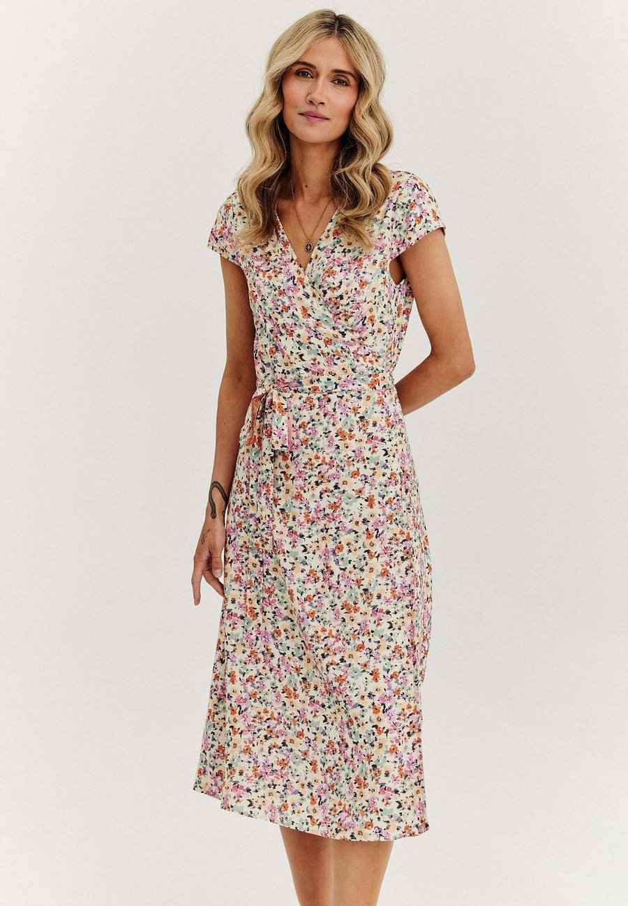 Платье NAOKO Day dress, Pink
Платье NAOKO Day dress, Pink