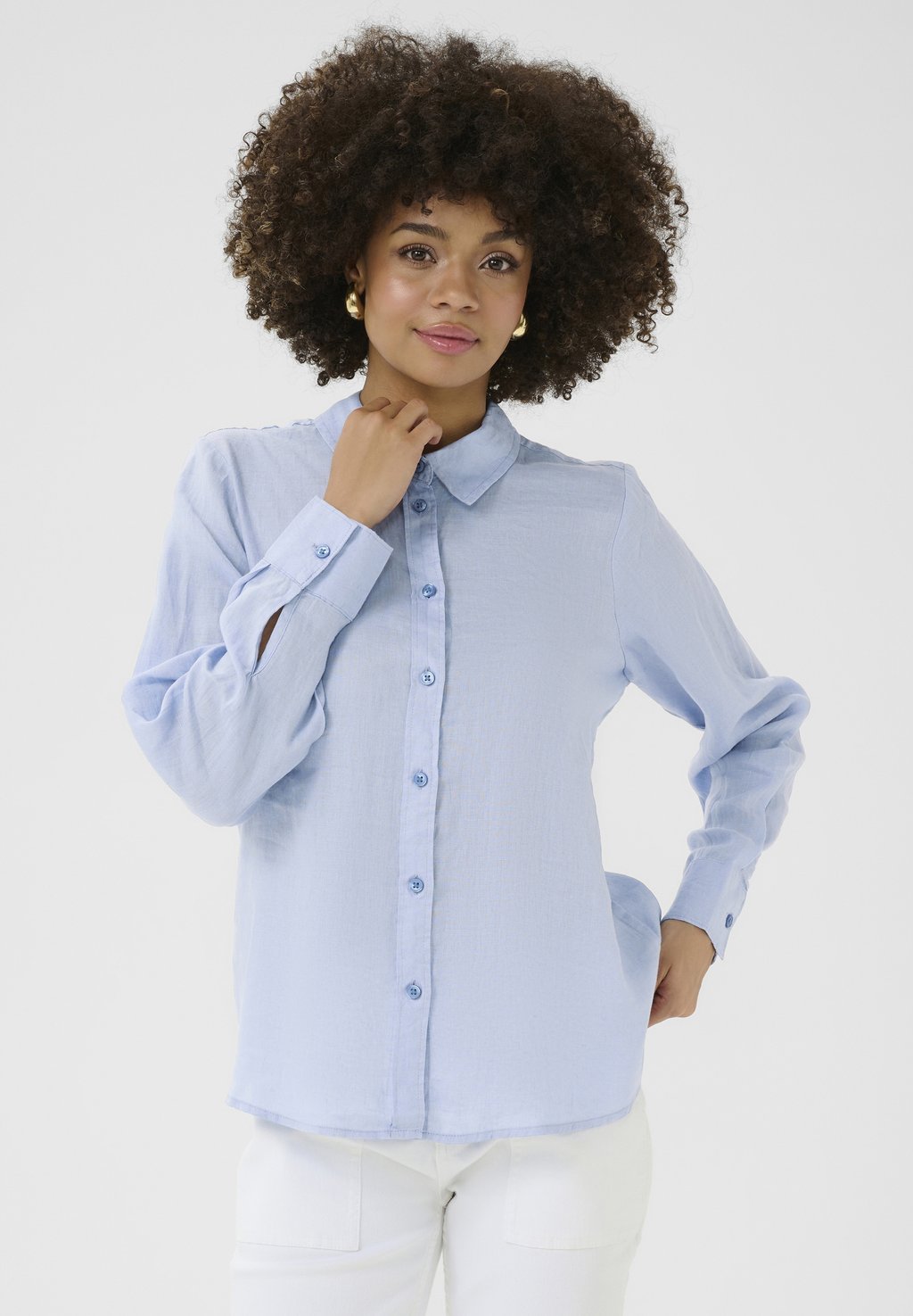 Блузка на пуговицах CUNYSSA Culture, синий
Блузка на пуговицах CUNYSSA Culture, синий