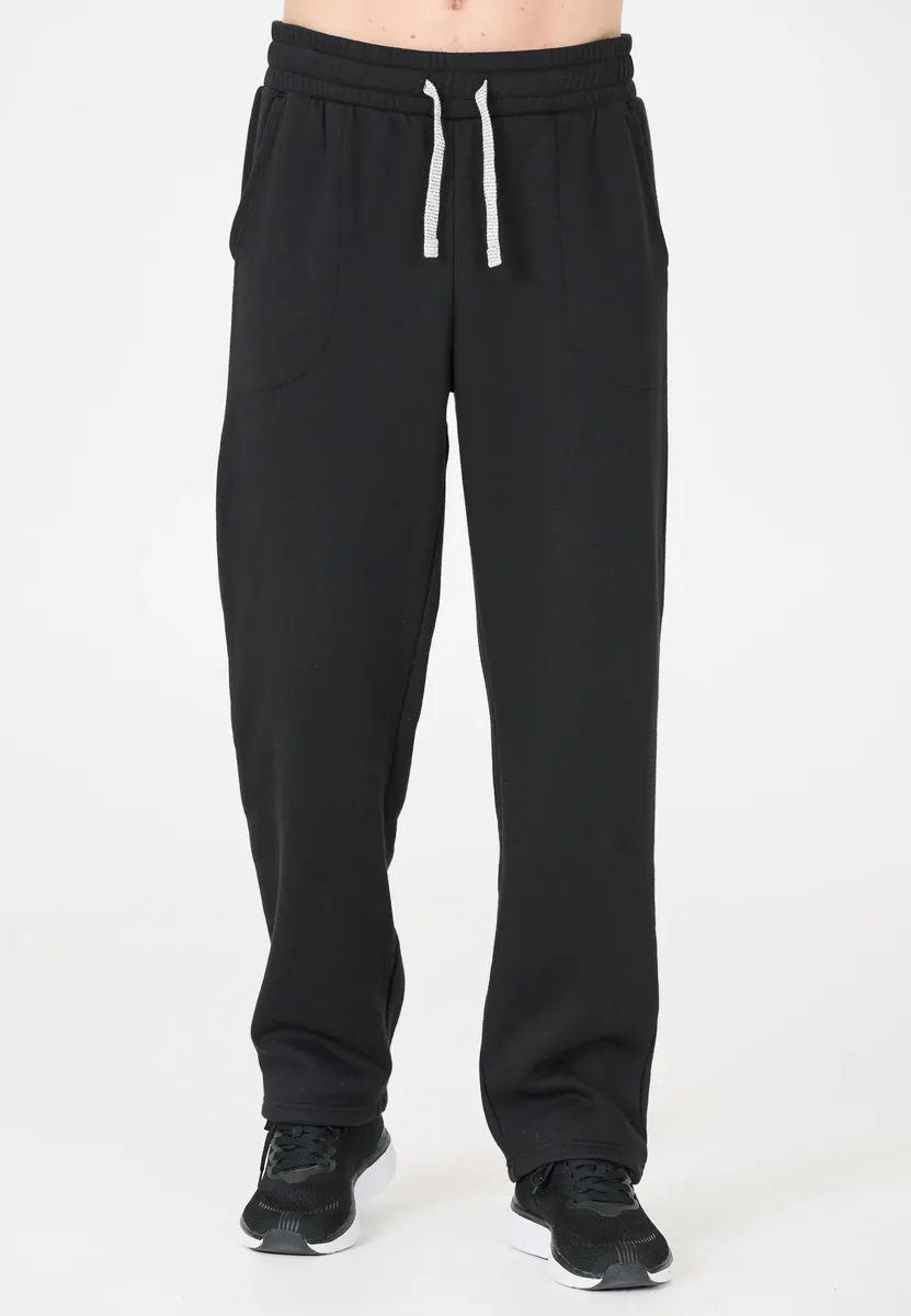 Спортивные брюки CRUZ "Ramin", с удобным эластичным поясом на кулиске, черный 
Спортивные брюки CRUZ "Ramin", с удобным эластичным поясом на кулиске, черный