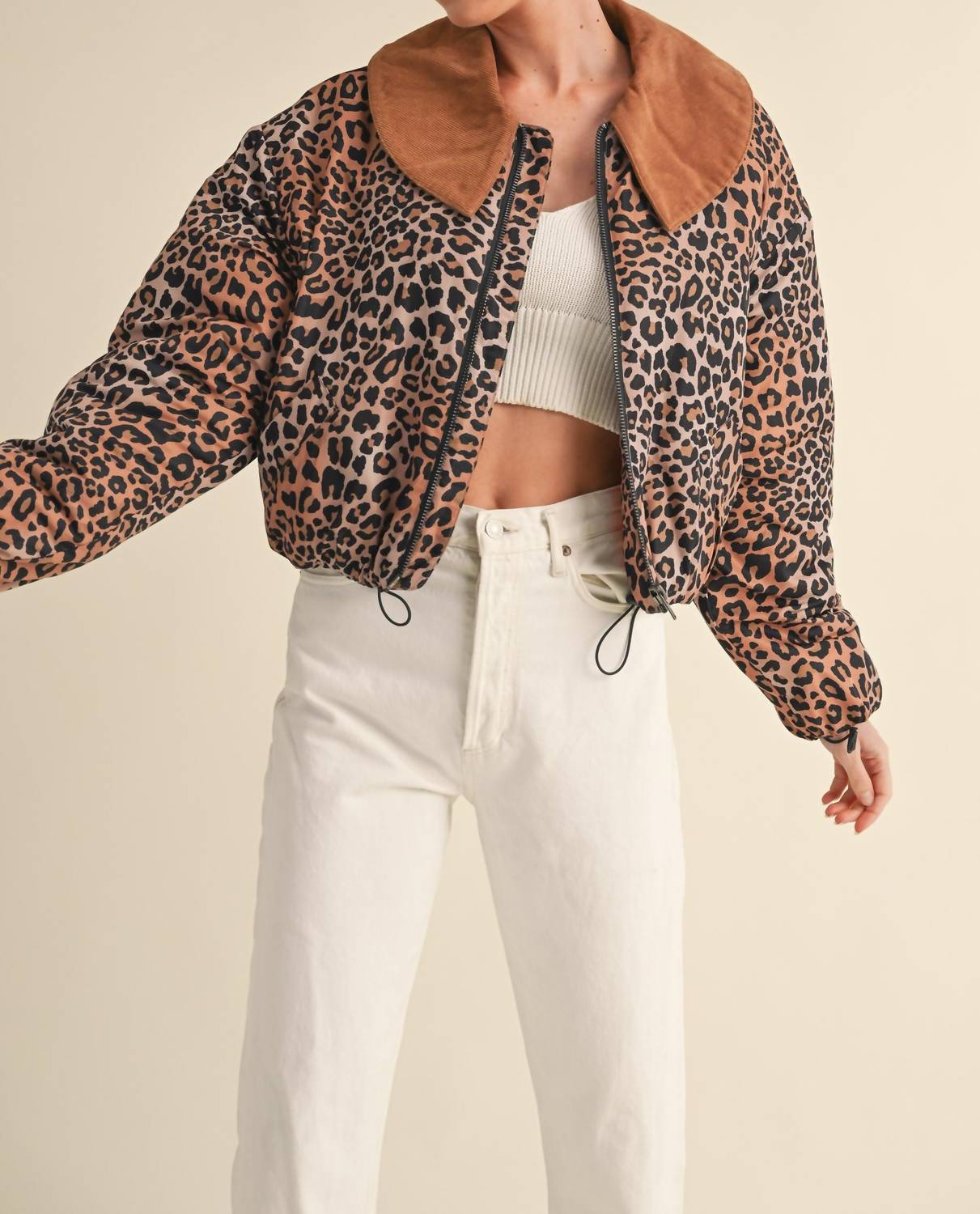 Приталенная утепленная куртка в леопардовом принте MABLE
Приталенная утепленная куртка в леопардовом принте MABLE