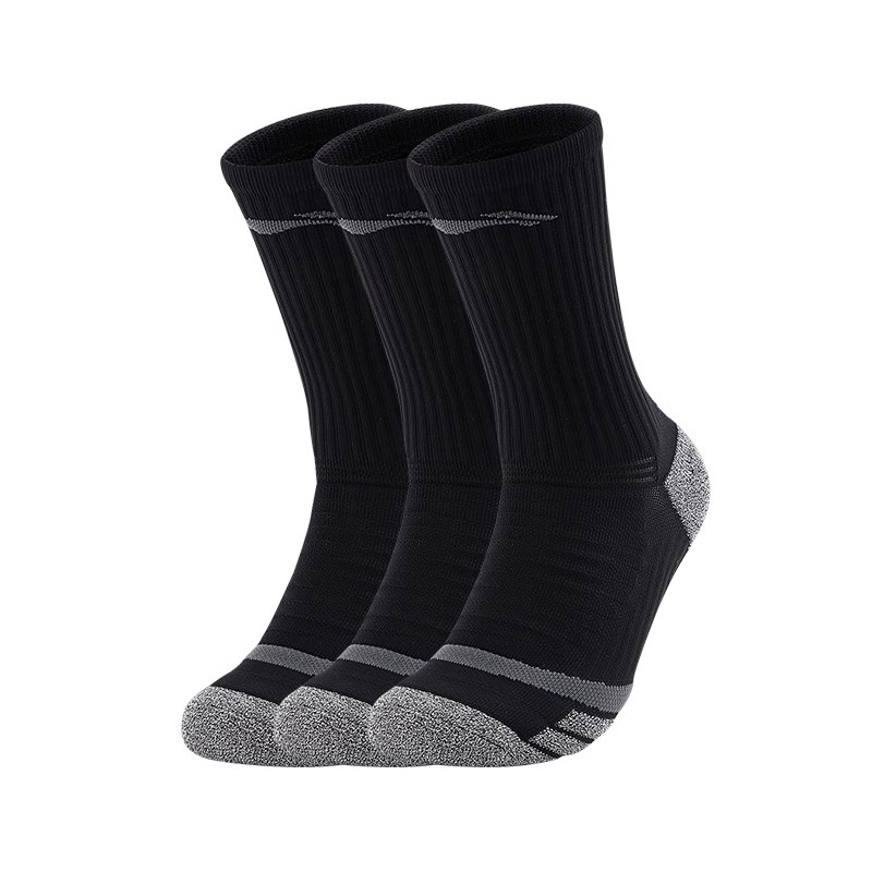 Универсальные баскетбольные носки 3 пары LINING, черный
Универсальные баскетбольные носки 3 пары LINING, черный