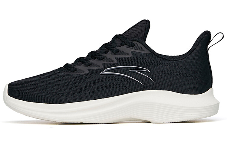 Коллекция беговых кроссовок для женщин с низким верхом, черного цвета Anta
Коллекция беговых кроссовок для женщин с низким верхом, черного цвета Anta