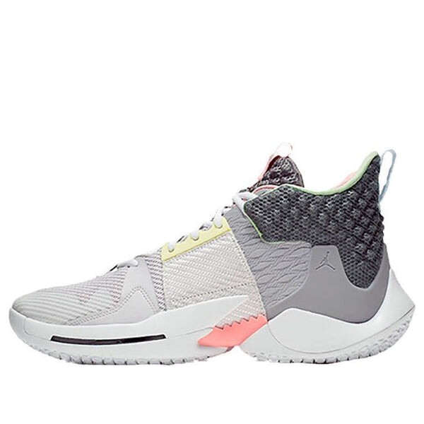 Кроссовки почему бы не zer0.2 Air Jordan, серый
Кроссовки почему бы не zer0.2 Air Jordan, серый