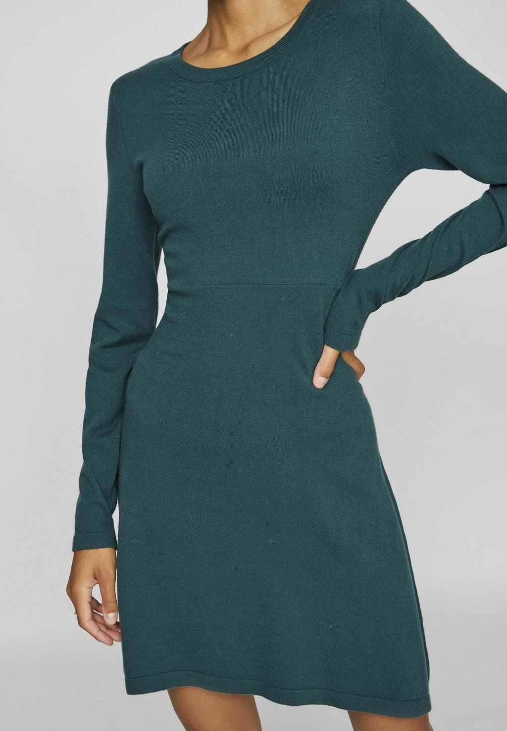 Платье-джемпер VILA, зеленый 
Платье-джемпер VILA, зеленый