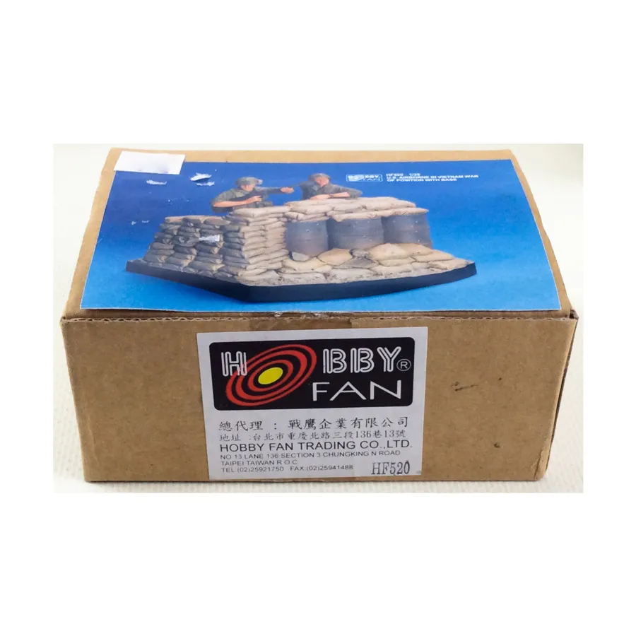 Воздушно-десантные войска США в позиционной войне во Вьетнаме с базой, Historical Miniatures (1/35) (Hobby Fan Trading Company)
Воздушно-десантные войска США в позиционной войне во Вьетнаме с базой, Historical Miniatures (1/35) (Hobby Fan Trading Company)