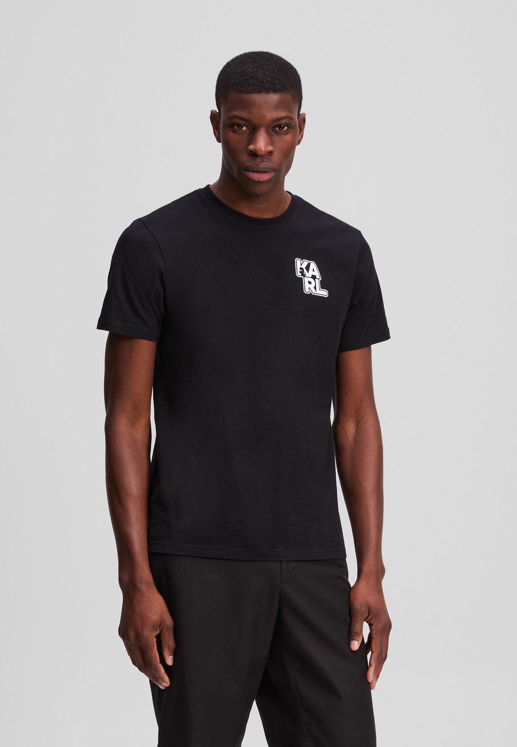 Футболка с принтом VARSITY KARL LAGERFELD, черный 
Футболка с принтом VARSITY KARL LAGERFELD, черный