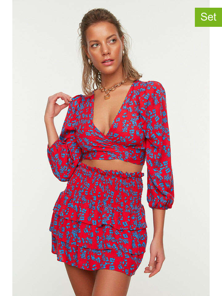 Мини-юбка trendyol, цвет rot/blau
Мини-юбка trendyol, цвет rot/blau