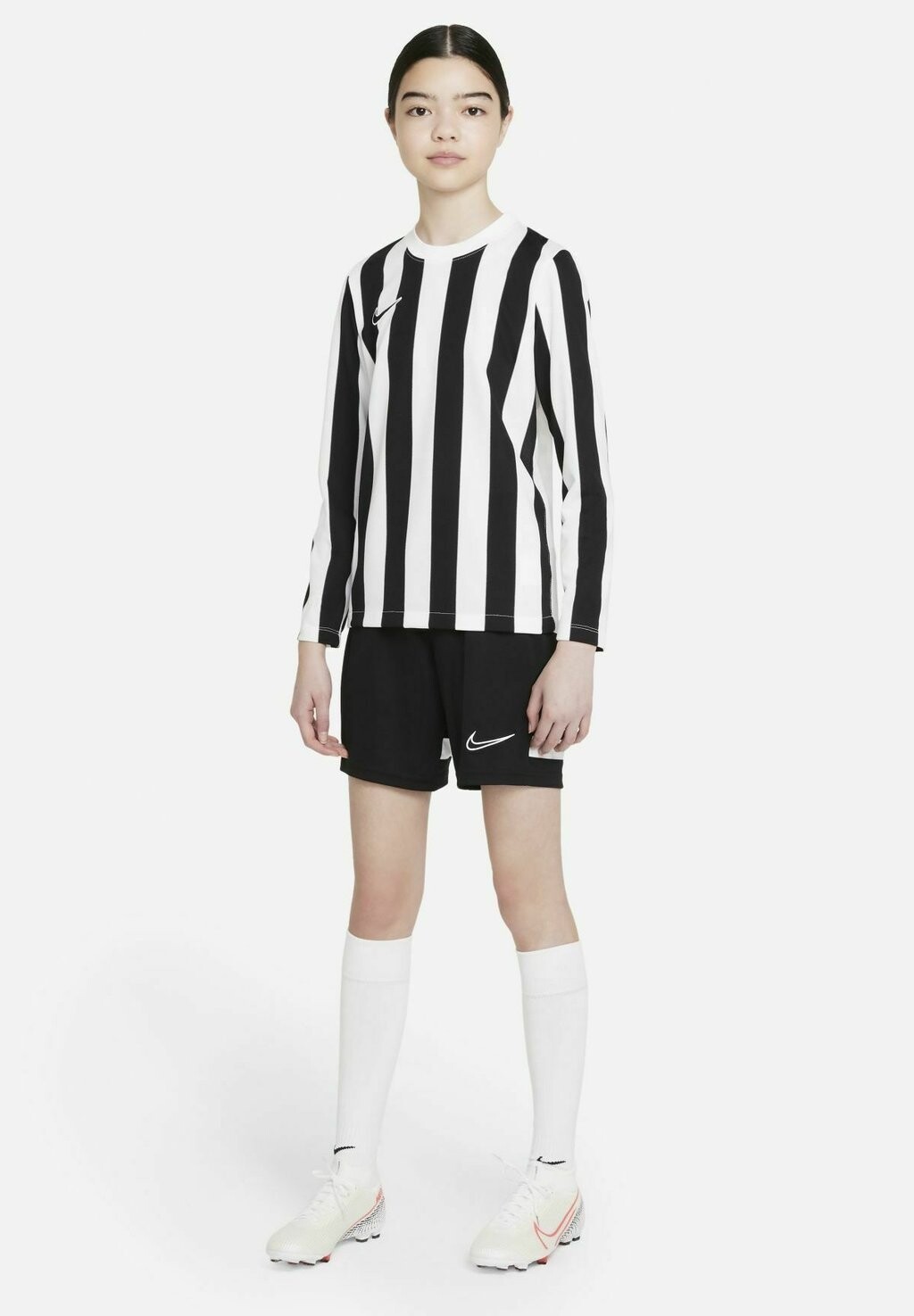 Рубашка с длинным рукавом Nike, цвет white/black/black
Рубашка с длинным рукавом Nike, цвет white/black/black