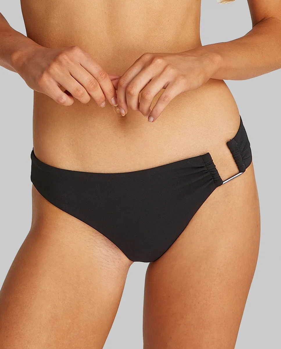 Классические плавки бикини с пряжкой Calvin Klein, черный
Классические плавки бикини с пряжкой Calvin Klein, черный