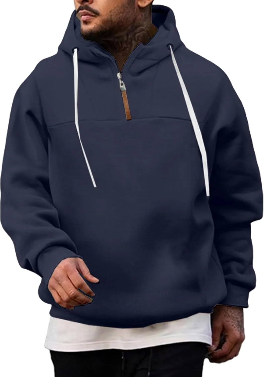 Мужской худи с капюшоном и карманами evzosrz
Мужской худи с капюшоном и карманами evzosrz