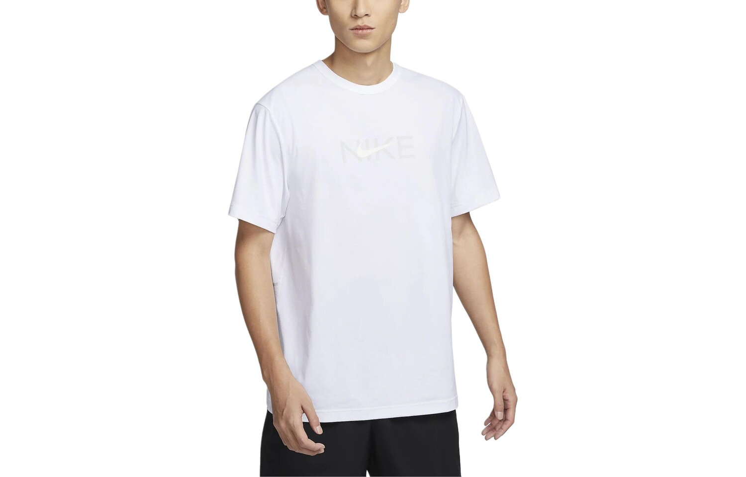 Одежда Футболка мужская белая Nike, белый
Одежда Футболка мужская белая Nike, белый