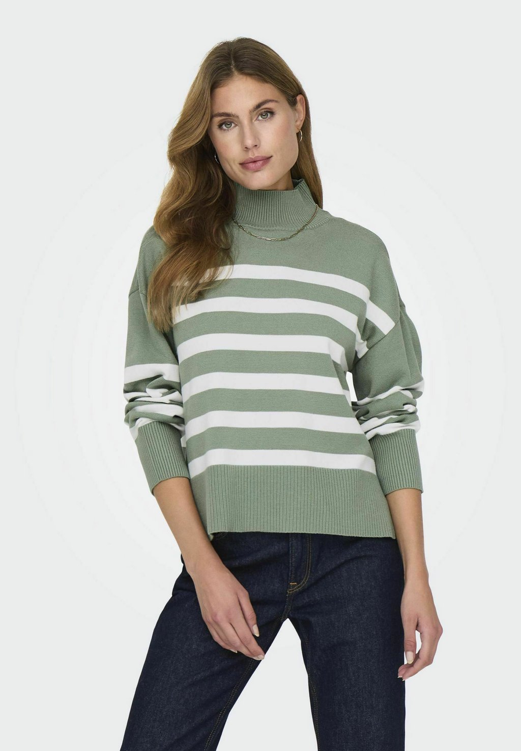 Джемпер BARIA ONLY, зеленый
Джемпер BARIA ONLY, зеленый