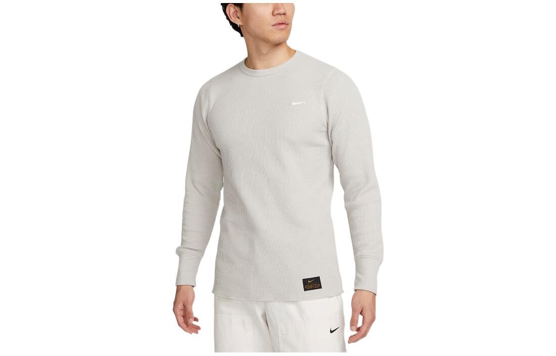 Мужская футболка Nike, Светлый минерально-серый
Мужская футболка Nike, Светлый минерально-серый