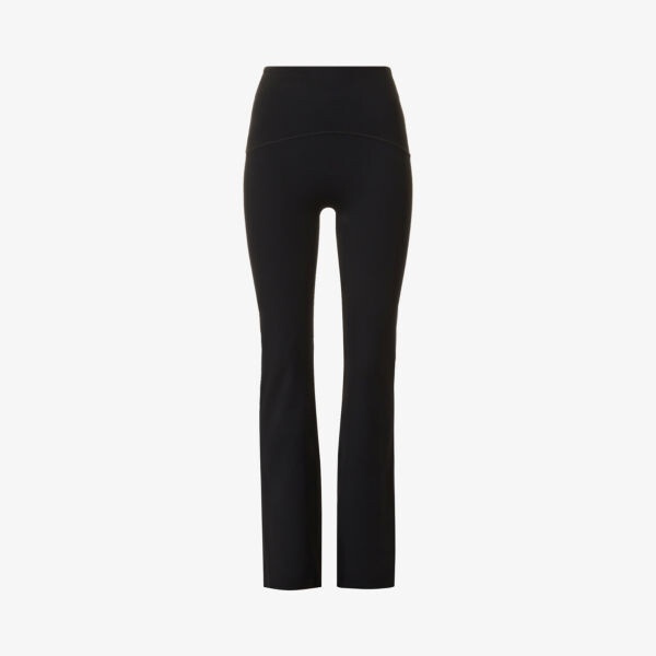 Леггинсы Booty Boost с расклешенными штанинами и высокой посадкой из эластичной ткани Spanx Active, черный
Леггинсы Booty Boost с расклешенными штанинами и высокой посадкой из эластичной ткани Spanx Active, черный