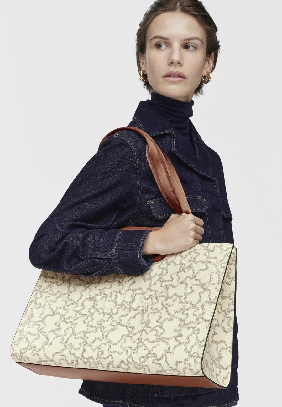 Сумка-шоппер Tous Tote bag, White
Сумка-шоппер Tous Tote bag, White