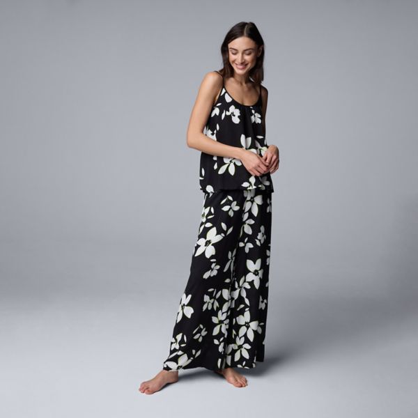 Женский пижамный комплект из майки и пижамных штанов из полотняного переплетения Simply Vera Vera Wang, цвет black floral
Женский пижамный комплект из майки и пижамных штанов из полотняного переплетения Simply Vera Vera Wang, цвет black floral