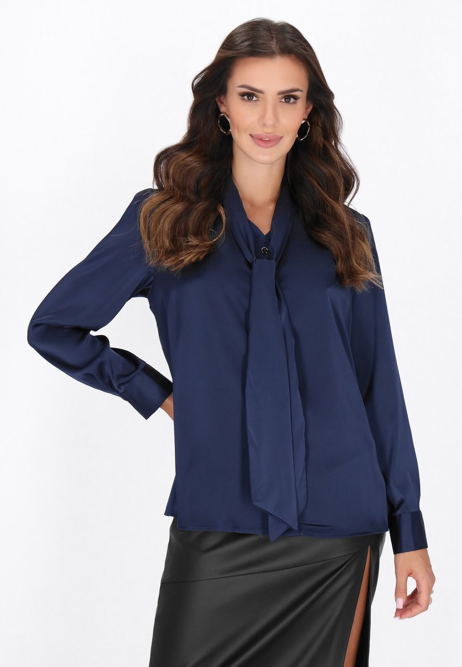 Блуза faina Button-down blouse, Navy/Blue
Блуза faina Button-down blouse, Navy/Blue