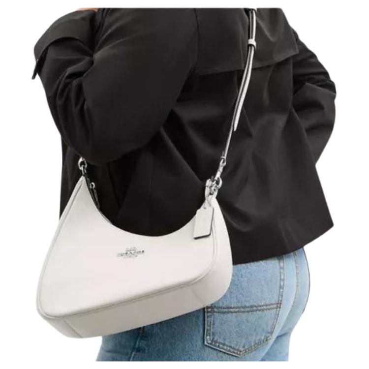 COACH Терри Синтетическая кожаная сумка через плечо Тубэ Женская Крэ Серебристая 
COACH Терри Синтетическая кожаная сумка через плечо Тубэ Женская Крэ Серебристая