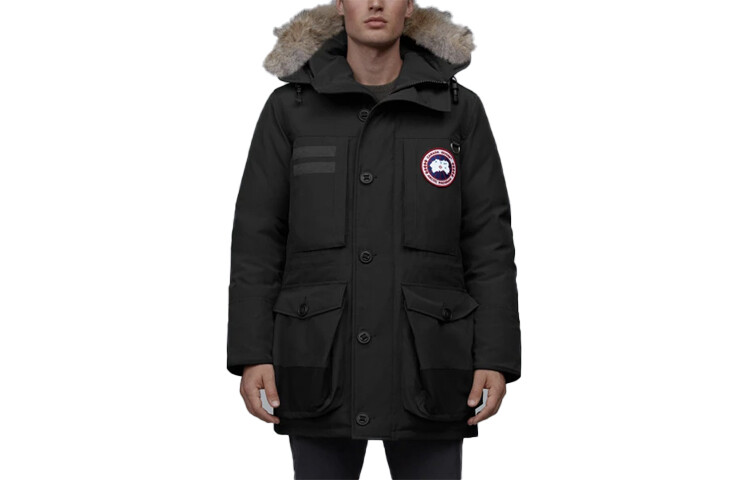 Мужской пуховик Canada Goose, черный
Мужской пуховик Canada Goose, черный