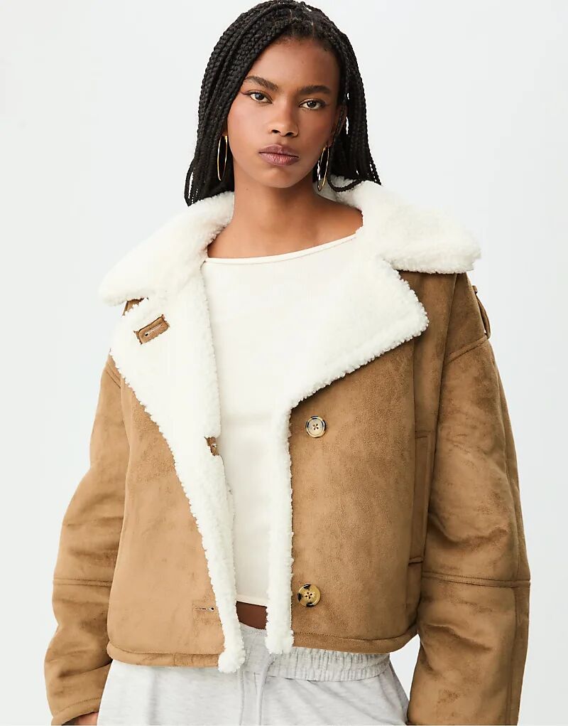 Двусторонний пиджак Stradivarius Contrast в камне
Двусторонний пиджак Stradivarius Contrast в камне