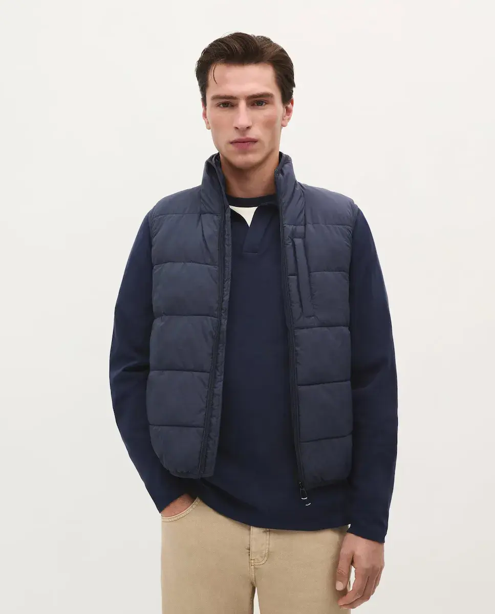 Мужской теплый жилет с высоким воротником и застежкой-молнией Scalpers, тёмно-синий
Мужской теплый жилет с высоким воротником и застежкой-молнией Scalpers, тёмно-синий