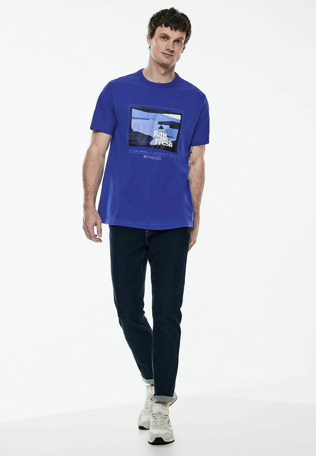 Футболка с принтом SLUB Street One MEN, темно-синий
Футболка с принтом SLUB Street One MEN, темно-синий