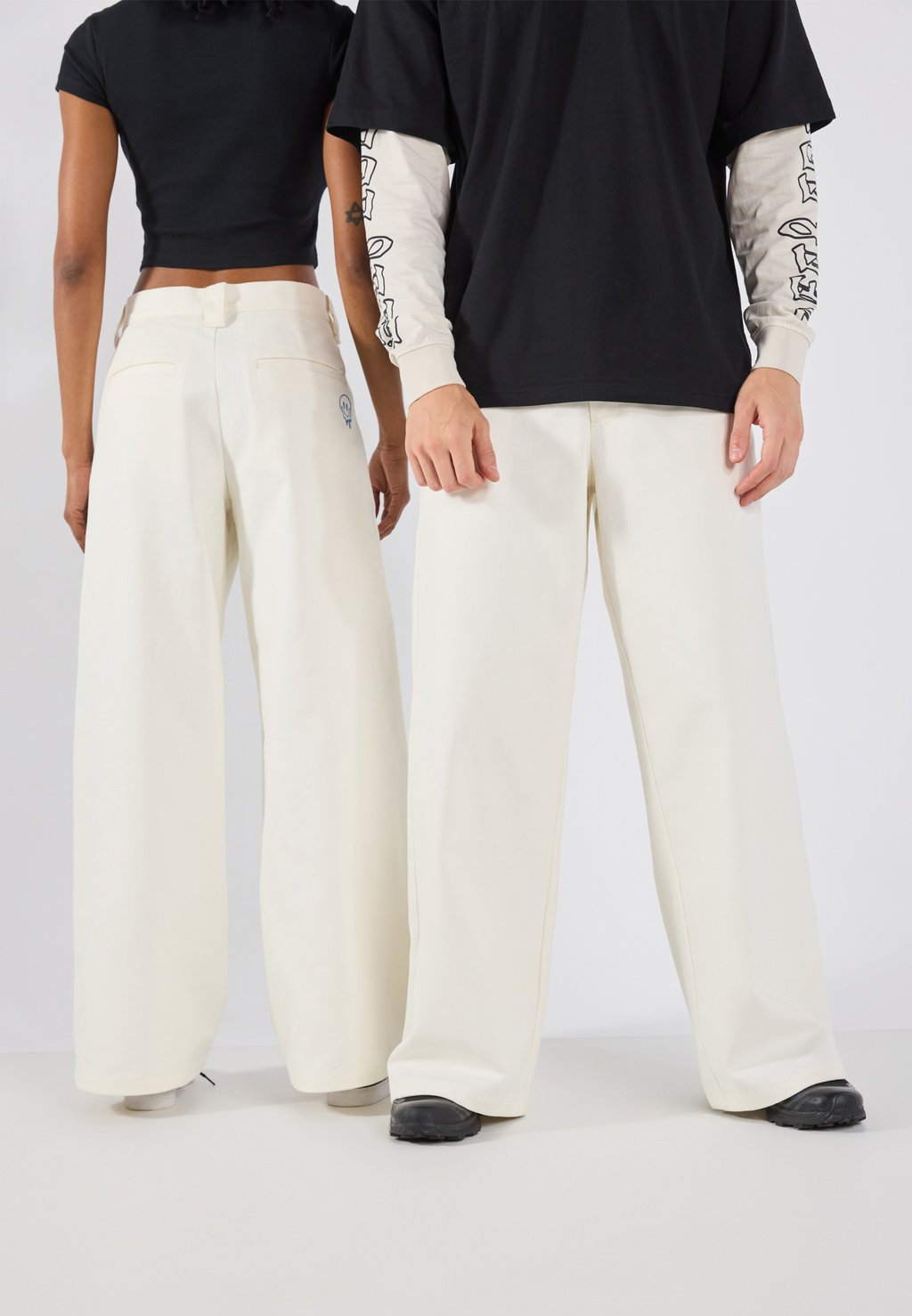 Брюки UNISEX YOURTURN, песочный
Брюки UNISEX YOURTURN, песочный