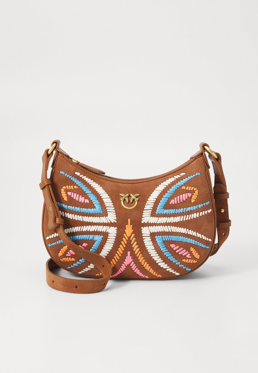 Сумка Pinko HALF MOON MINI, Marrone/Brown
Сумка Pinko HALF MOON MINI, Marrone/Brown