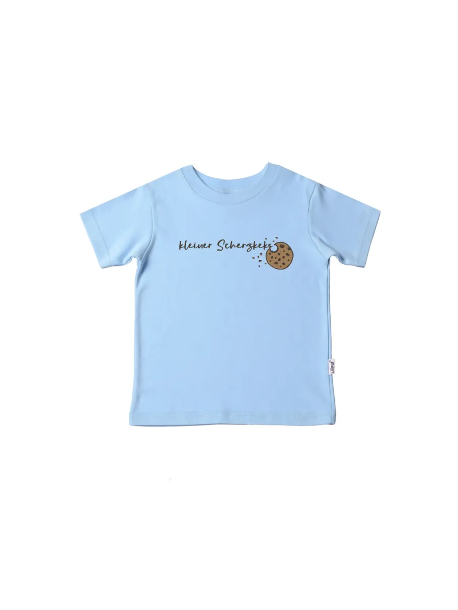 Лилипутская футболка "Шерцкекс" из чистого органического хлопка Liliput, голубой
Лилипутская футболка "Шерцкекс" из чистого органического хлопка Liliput, голубой