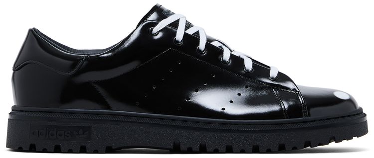 Кроссовки SpongeBob SquarePants x Adidas Stan Smith Freizeit, черный
Кроссовки SpongeBob SquarePants x Adidas Stan Smith Freizeit, черный