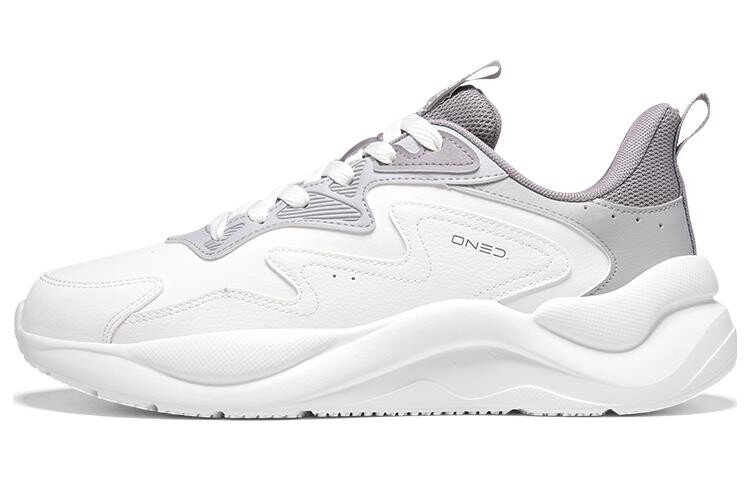 Кроссовки мужские с низким верхом белый серый 361°
Кроссовки мужские с низким верхом белый серый 361°