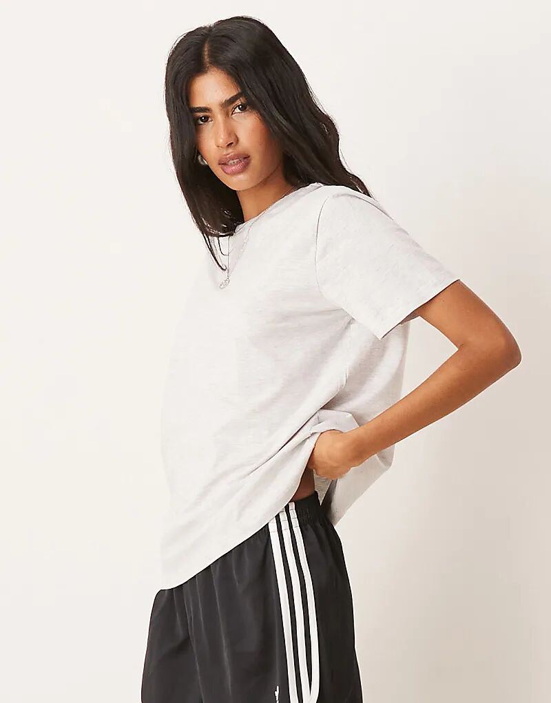 Футболка ASOS DESIGN классического кроя цвета ледяного вереска
Футболка ASOS DESIGN классического кроя цвета ледяного вереска