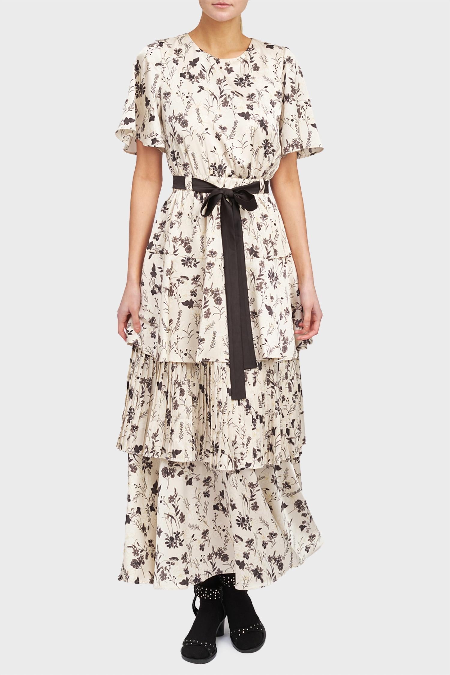 Платье макси Arabella цвета устрицы En Saison, Oyster
Платье макси Arabella цвета устрицы En Saison, Oyster